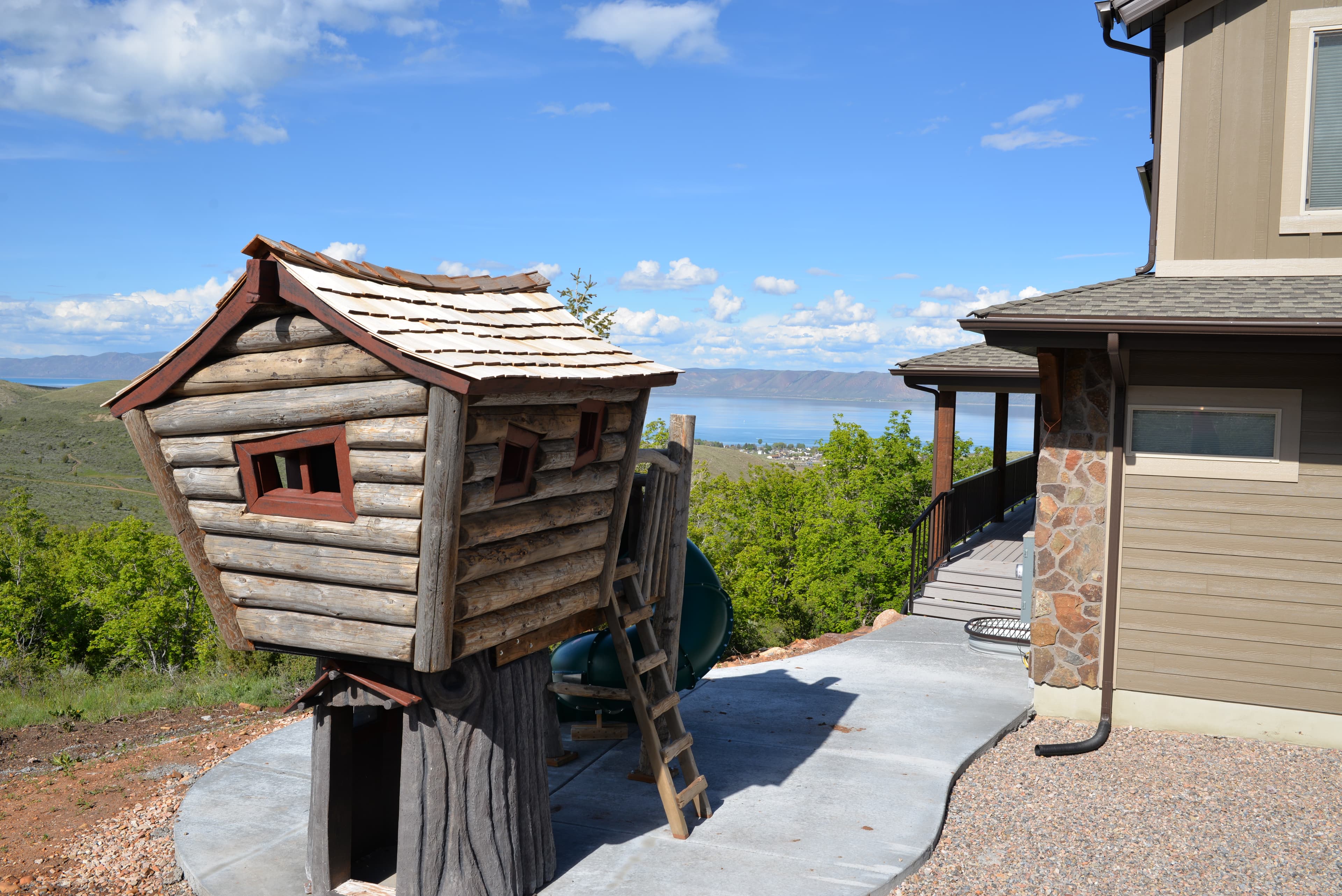 Bear Lake Escape exterior with playhouse and Bear Lake view